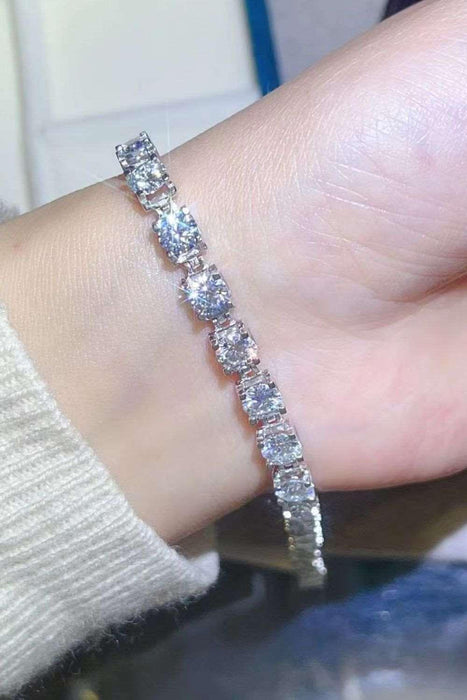 Lustrous Lab-Grown Diamond and Moissanite Bracelet - Embrace Elegance