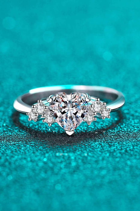 Elegant Heart-Shaped Moissanite Ring - A Timeless Treasure of Sophistication