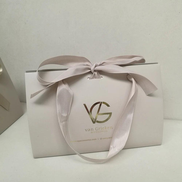 Luxurious Customized Paper Gift Bags - Set of 500 Luxe Pieces