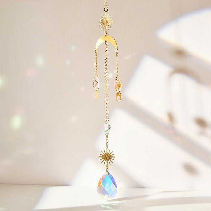 Radiant Gold Crystal Pendant Necklace - A Classic Statement of Elegance