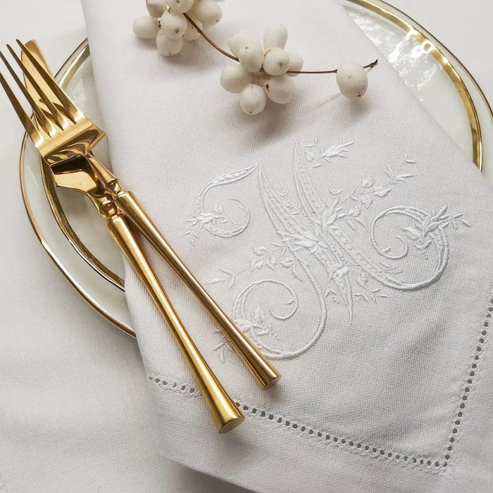 Personalized Regal Crown Linen Napkins - Elegant Wedding Table Decor Set