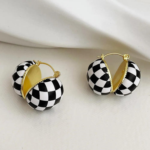 Elegant Monochrome Button Earrings - Korean Fashion-Inspired Jewelry