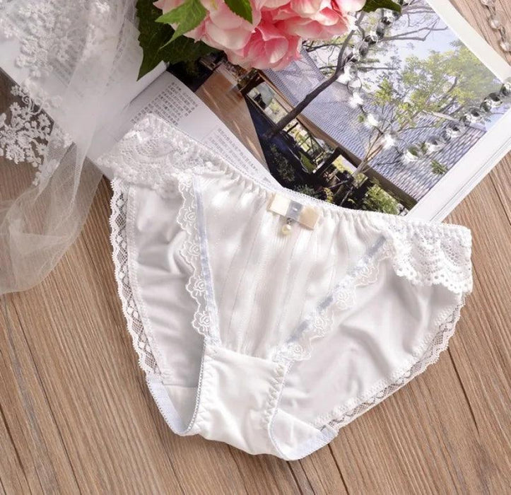 Charming Ruffled Satin Heart Print Panties for Women - Delightfully Cute Seamless Underwear