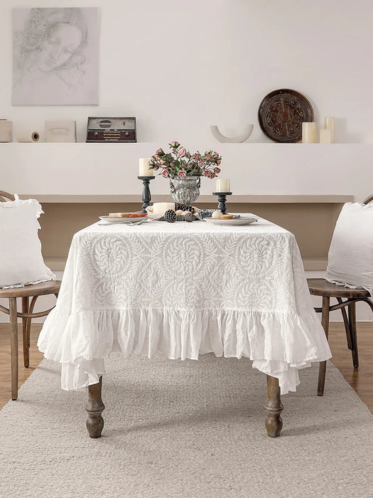 Chic Ruffled Lace Tablecloth - Luxurious Cotton Embroidery for Dining Elegance