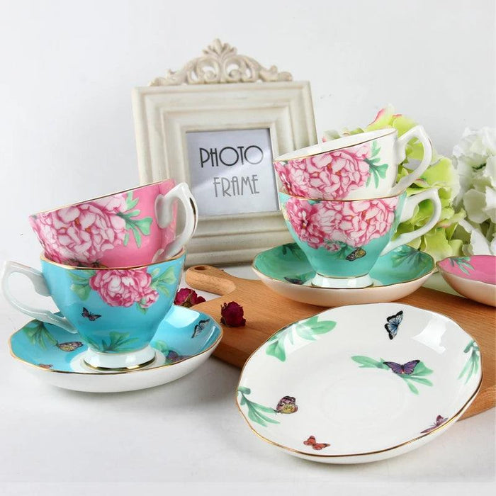 Elegant Black Floral Porcelain Tea Cup and Saucer Set - A Touch of Luxury for Special Occasions