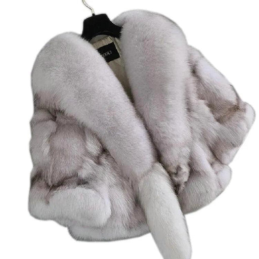 Luxurious Fox Fur Layer: A Statement of Elegance and Comfort