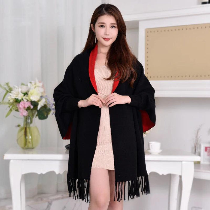 Elegant Black Tassel Poncho Scarf - Stylish Women's Winter Wrap for Warmth and Versatility