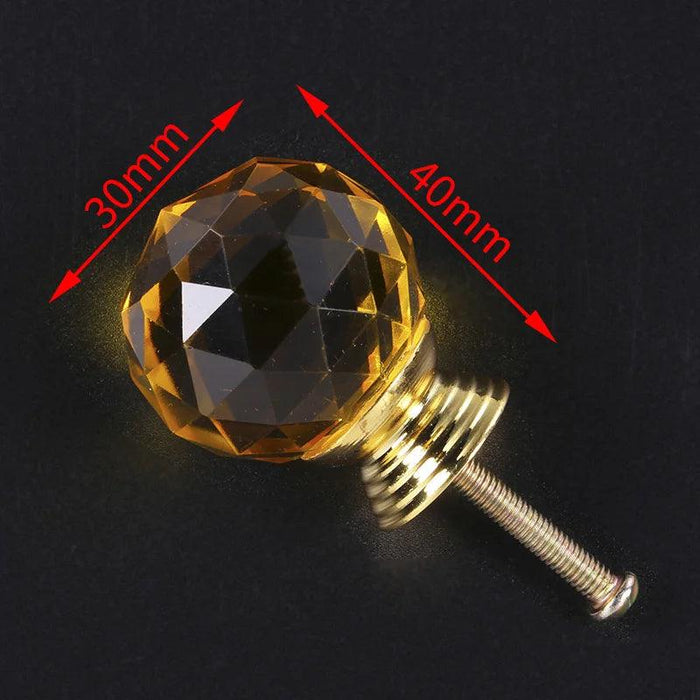 Exquisite Diamond-Cut Crystal Glass Cabinet Knobs for a Stylish Home Upgrade