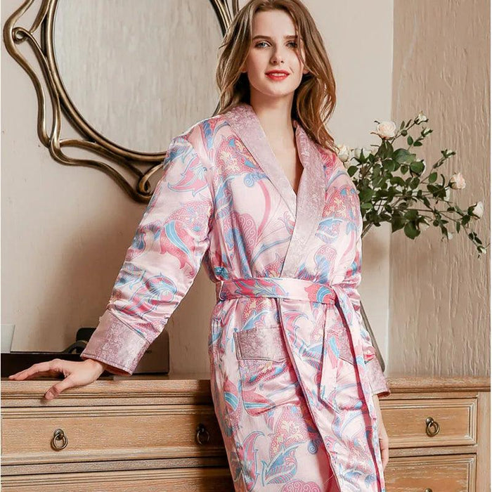 Elegant Winter Silk Robe: Stylish Long-Sleeved Printed Loungewear for Cozy Comfort