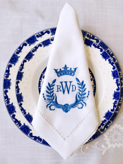 Personalized Regal Crown Linen Napkins - Elegant Wedding Table Decor Set