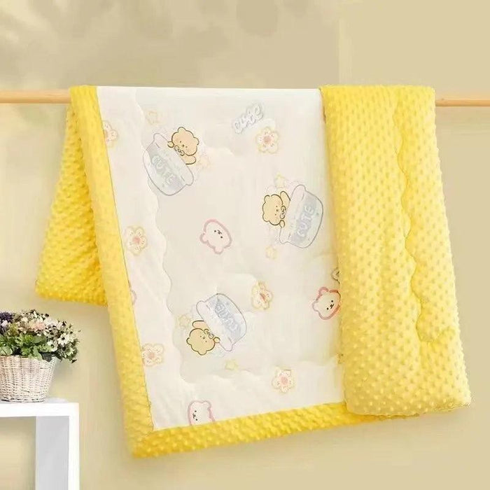 Adorable Plush Infant Blanket: Soft Comfort for Your Baby's Delicate Skin