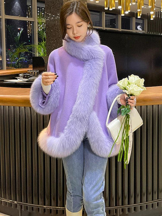 Elegant Woolen Cape Coat with Fox Fur Trim