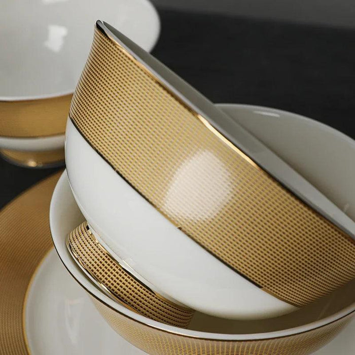 Elevate Your Dining Atmosphere with Luxurious Japanese Dinnerware Set and Gold Ceramic Utensils