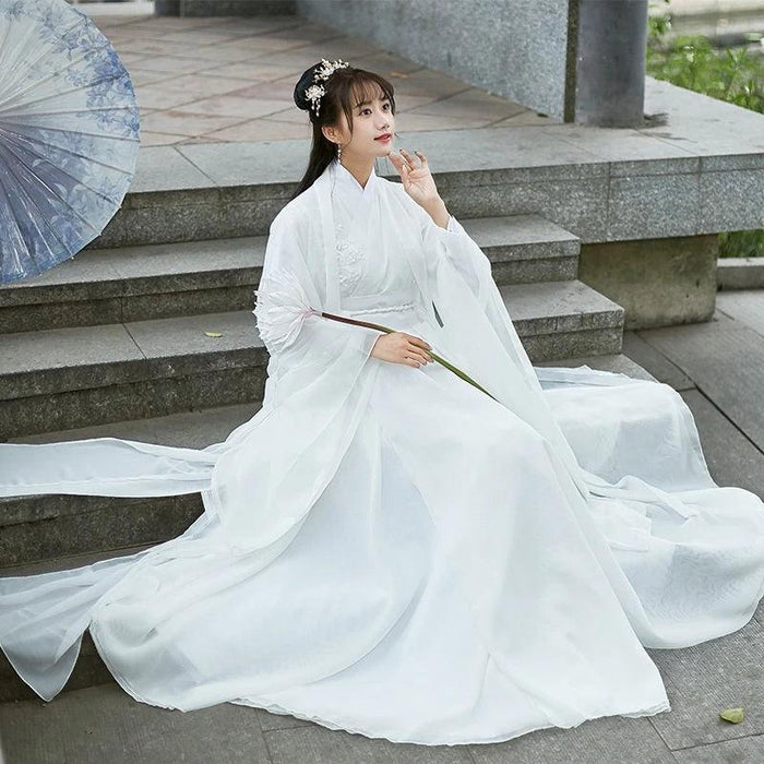 Elegant White Tang Dynasty Hanfu Dress for Women - Perfect for Cosplay and Magical Gatherings