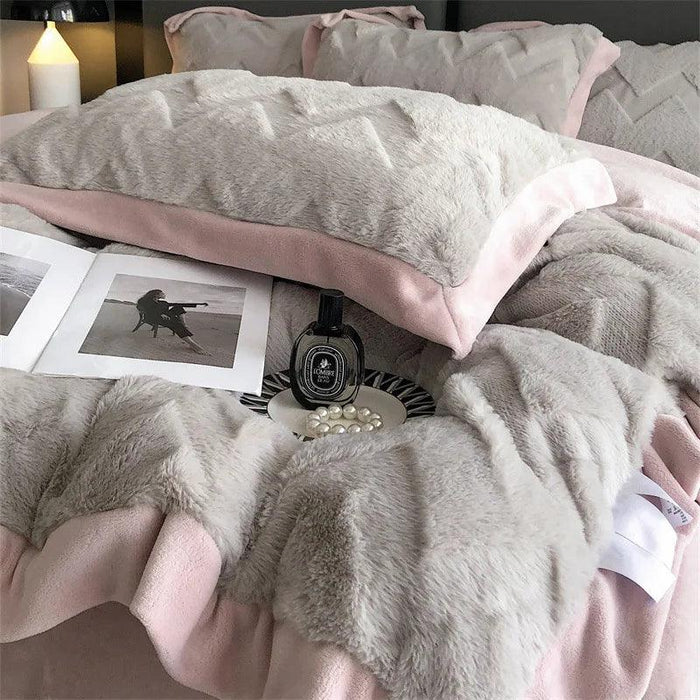 Plush Coral Velvet Faux Fur Duvet Cover Set - Indulgent Shaggy Bedding for Winter Warmth