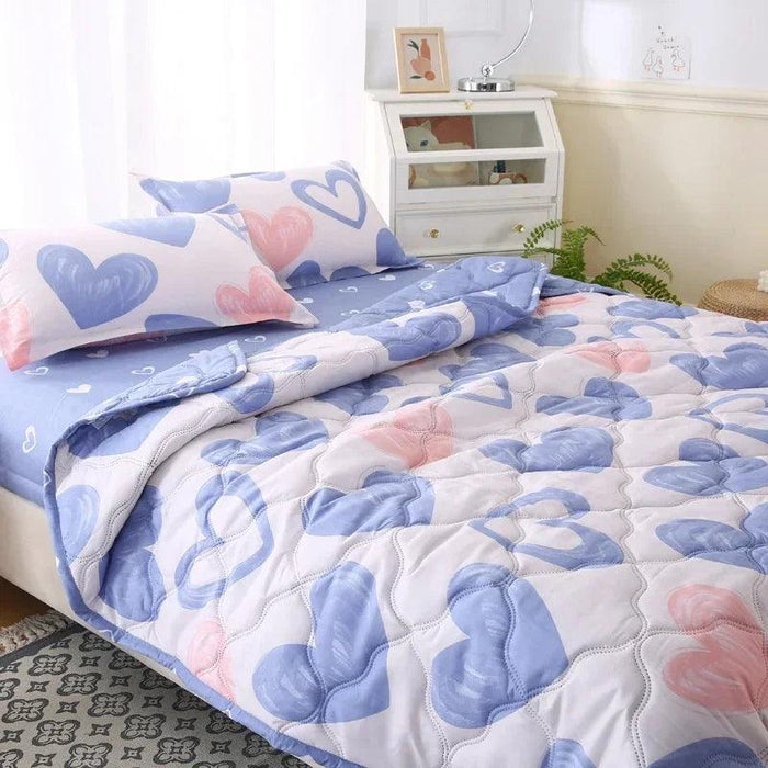 Soft Skin Friendly Summer Quilt Set