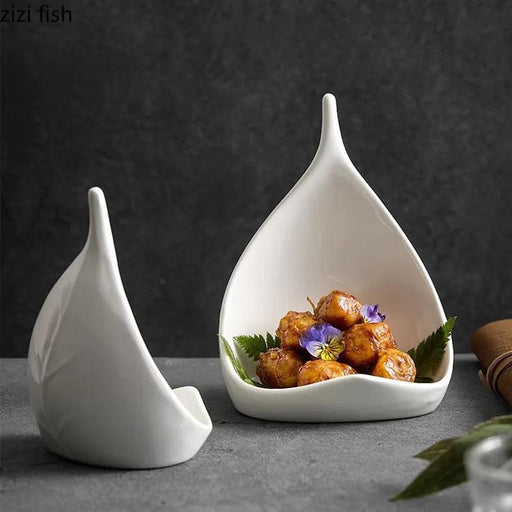 Artistic Irregular Ceramic Plate Set for a Sophisticated Dining Experience