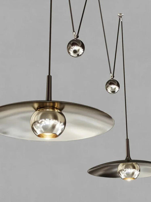 Sleek Adjustable LED Pendant Light: Chic Illumination for Contemporary Homes