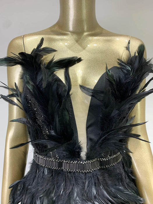 Chic Black Feather Strapless Evening Dress for Women