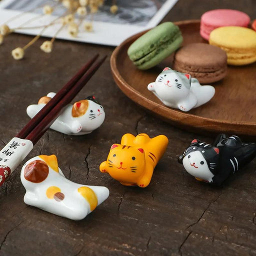 Charming Cat-Themed Ceramic Chopstick Holder - Whimsical Dining Delight