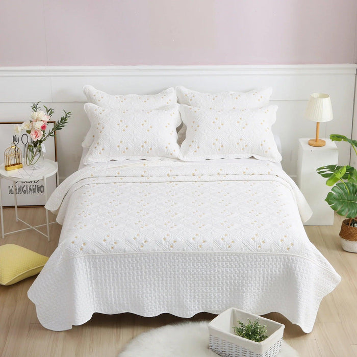 Elegant Euro-Style Embroidered Bedspread Set with Premium Cotton Filling - Versatile Summer Blanket and Mattress Cover