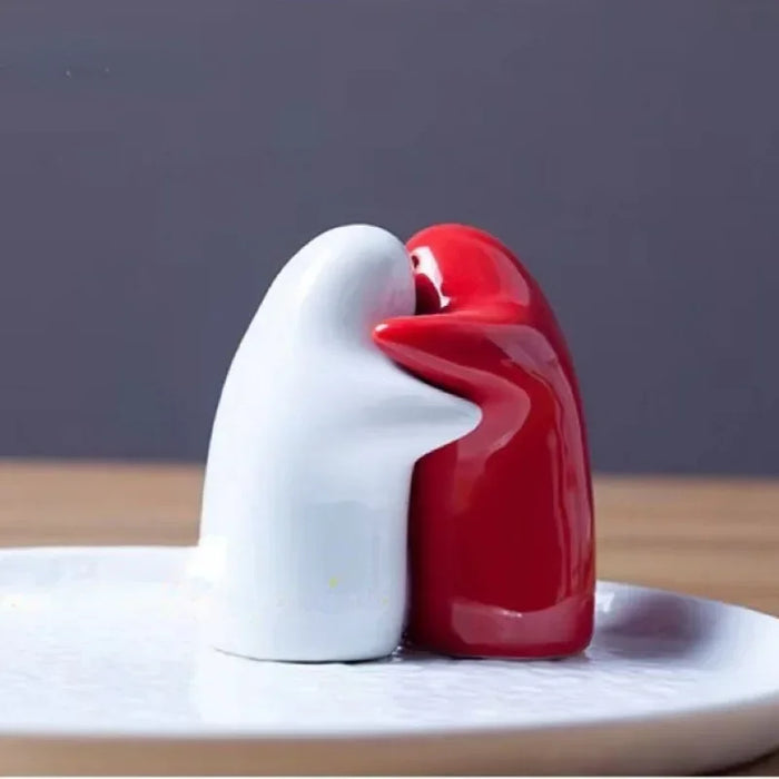 Whimsical Ceramic Ghost Mini Salt and Pepper Shaker - Perfect Nordic Wedding Gift