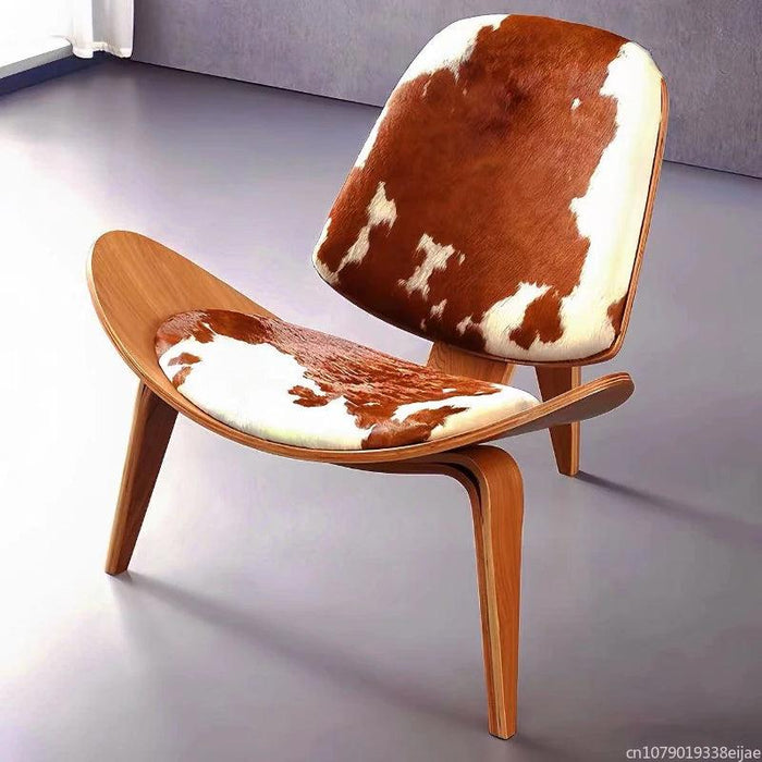 Nordic Artistic Solid Wood Lounge Chair with Unique Airplane Shell Design