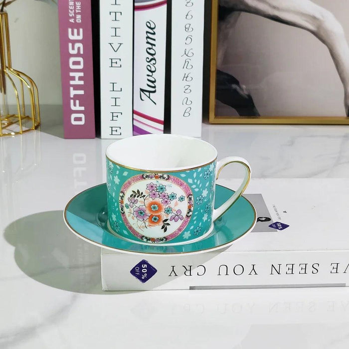 Charming Retro Ceramic Couple's Cup and Saucer Set - Elevate Your Drinking Moments at Home and Work