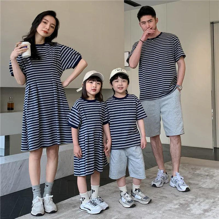 Chic Striped Family Matching Outfits for Parents and Kids in Trendy Korean Style