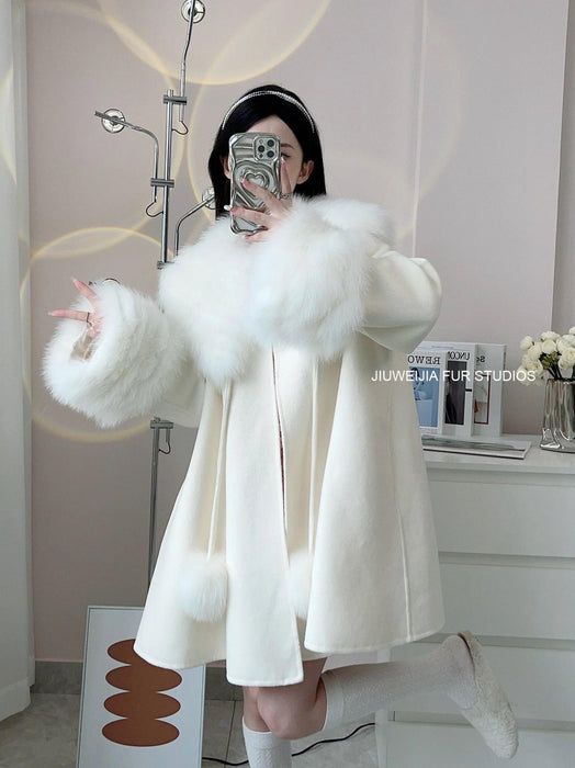 Luxurious Fox Fur-Trimmed Wool Cape - A Chic Blend of Comfort and Style