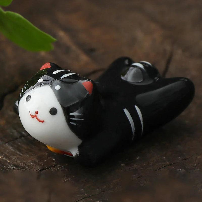 Charming Cat-Themed Ceramic Chopstick Holder - Whimsical Dining Delight