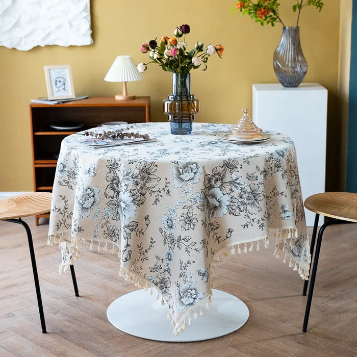 Elegant Vintage Floral Cotton Linen Table Runner with Chic Tassels