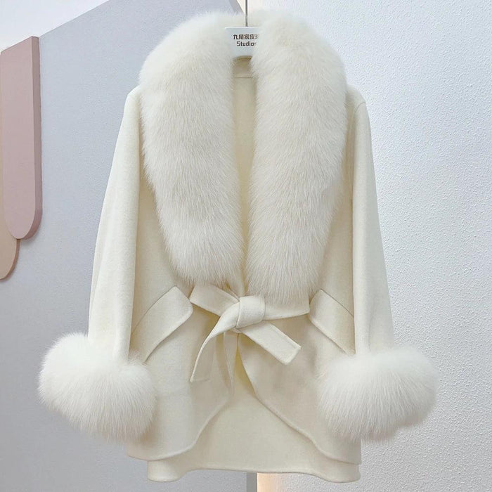 Chic Korean Fox Fur Cape: A Stylish Winter Essential for Women