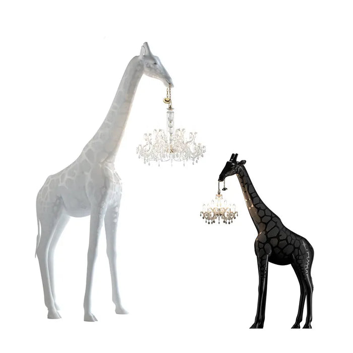 Elegant Giraffe Standing Lamp