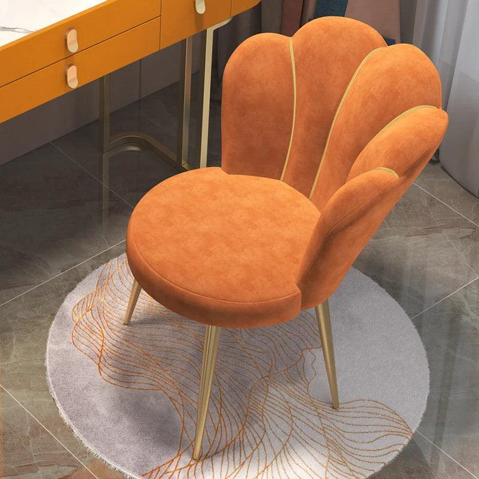 Chic Velvet Folding Stool: Stylish and Versatile Seating for Modern Homes