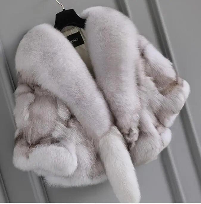 Luxurious Fox Fur Layer: A Statement of Elegance and Comfort