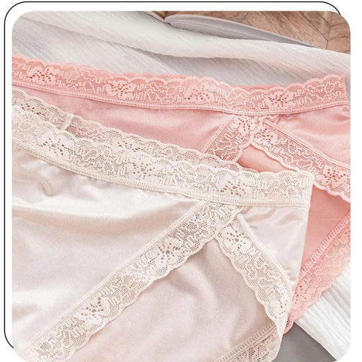 Luxury Lace & Silk Seamless Women's Breathable Briefs - Soft Mesh Panties for Ultimate Comfort