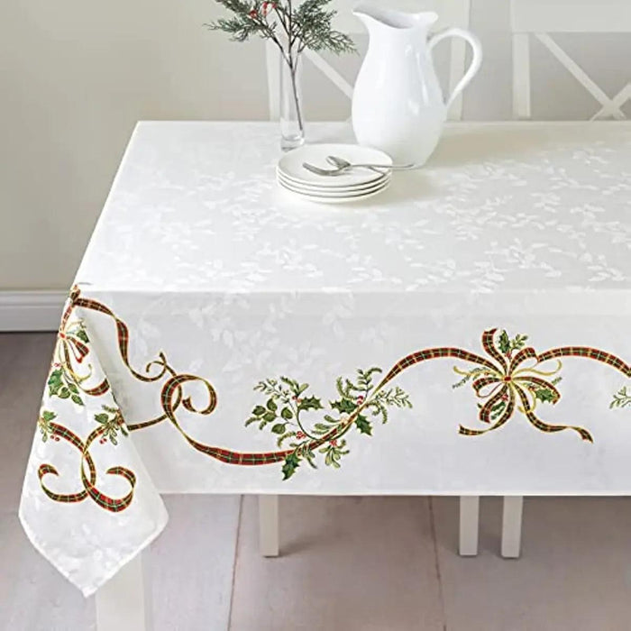 Festive Waterproof Polyester Christmas Lightweight Tablecloth for Holiday Partie