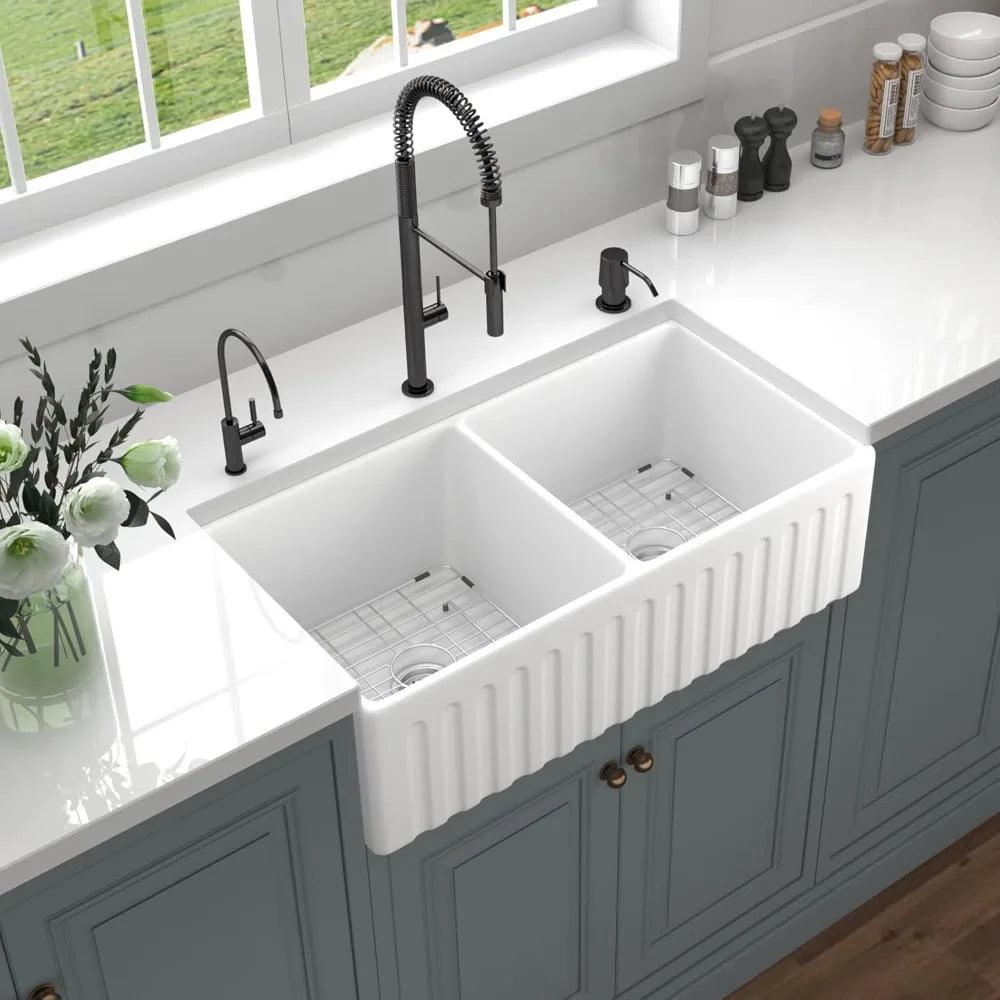 33-Inch Stylish Double Bowl Fireclay Farmhouse Sink with Reversible Apron Front by HausinLuck - Elegant White Design