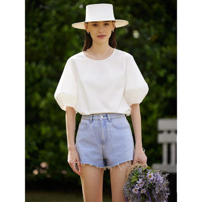 Chic White Lantern Sleeve Blouse - Timeless Style for Modern Women