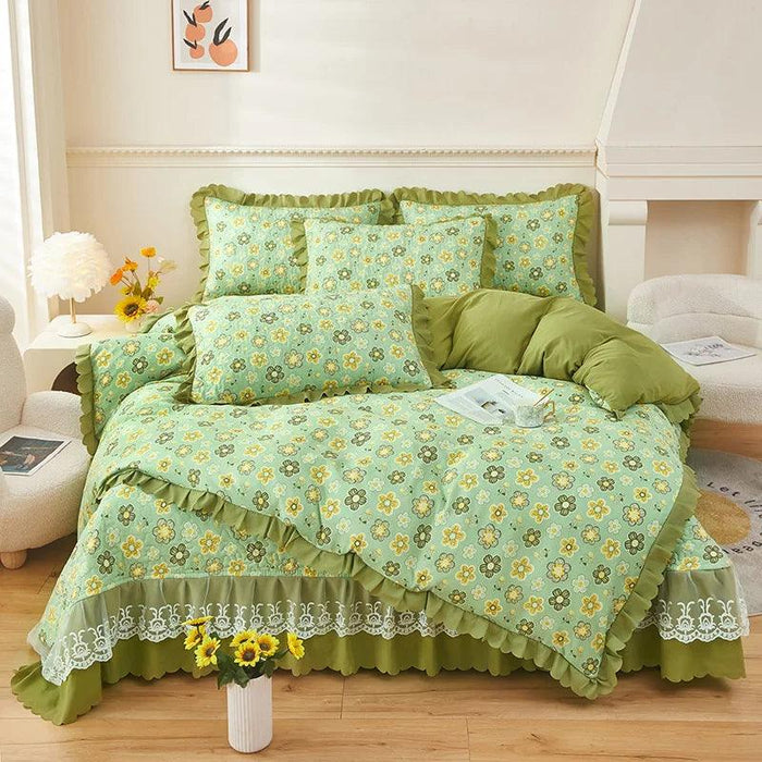 Chic Floral Ruffle Queen Bedding Set