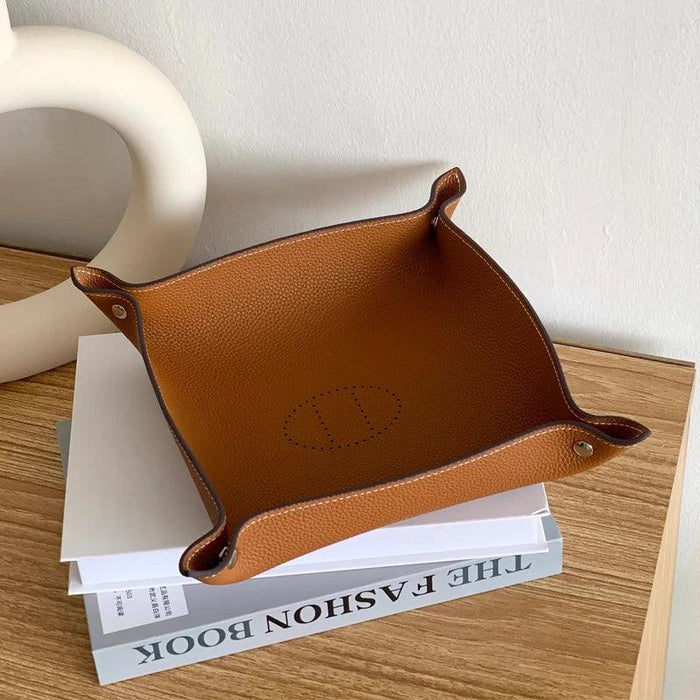 Elegant Leather Desk Tray Organizer for Keys, Jewelry, and Essentials - Stylish Storage Solution