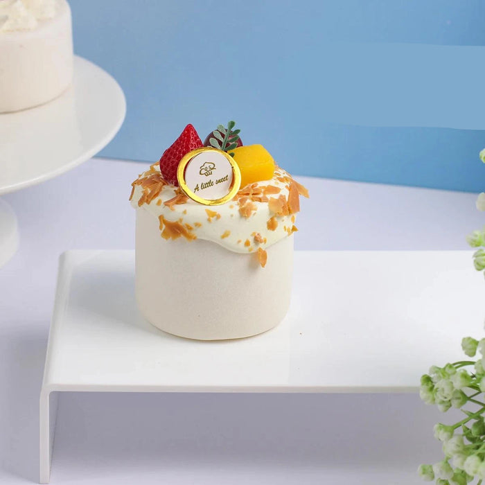 Realistic Artificial Sea Salt Cream Cake Model - Ideal for Celebrations, Home Decor, and Restaurant Showcases