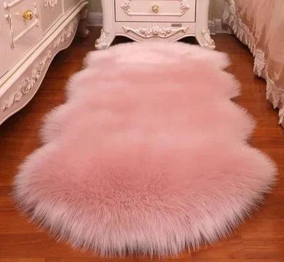 Luxurious Soft Faux Fur Area Rugs for Bedroom and Living Room