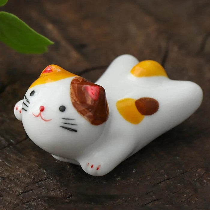 Charming Cat-Themed Ceramic Chopstick Holder - Whimsical Dining Delight