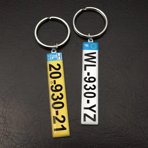 Customizable Car Plate Keychain - Thoughtful Gift for Auto Lovers