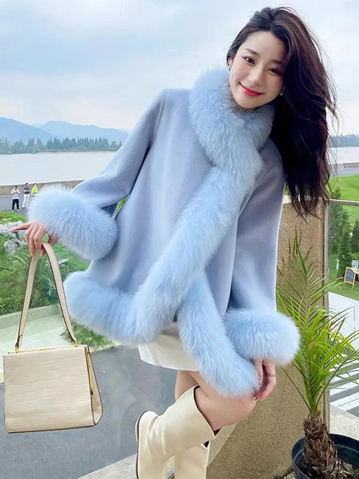 Elegant Woolen Cape Coat with Fox Fur Trim