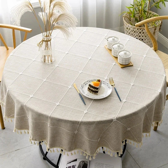 Sophisticated Customizable Plaid Cotton Linen Tablecloth for Elevated Dining Experiences