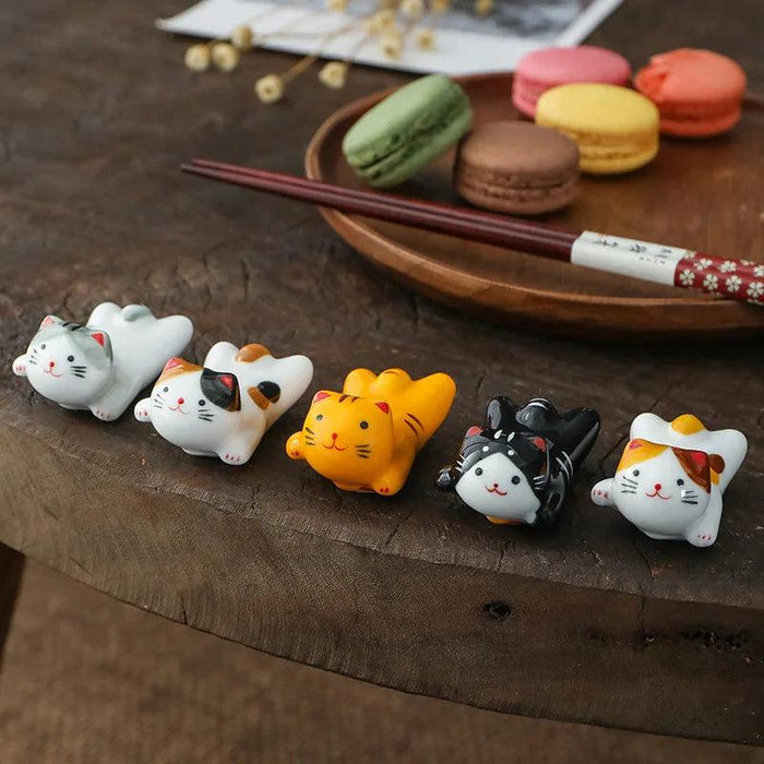 Charming Cat-Themed Ceramic Chopstick Holder - Whimsical Dining Delight