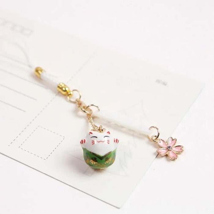 Charming Maneki Neko Keychain - Cute Japanese Lucky Cat Phone Charm for Thoughtful Gifts and Couples